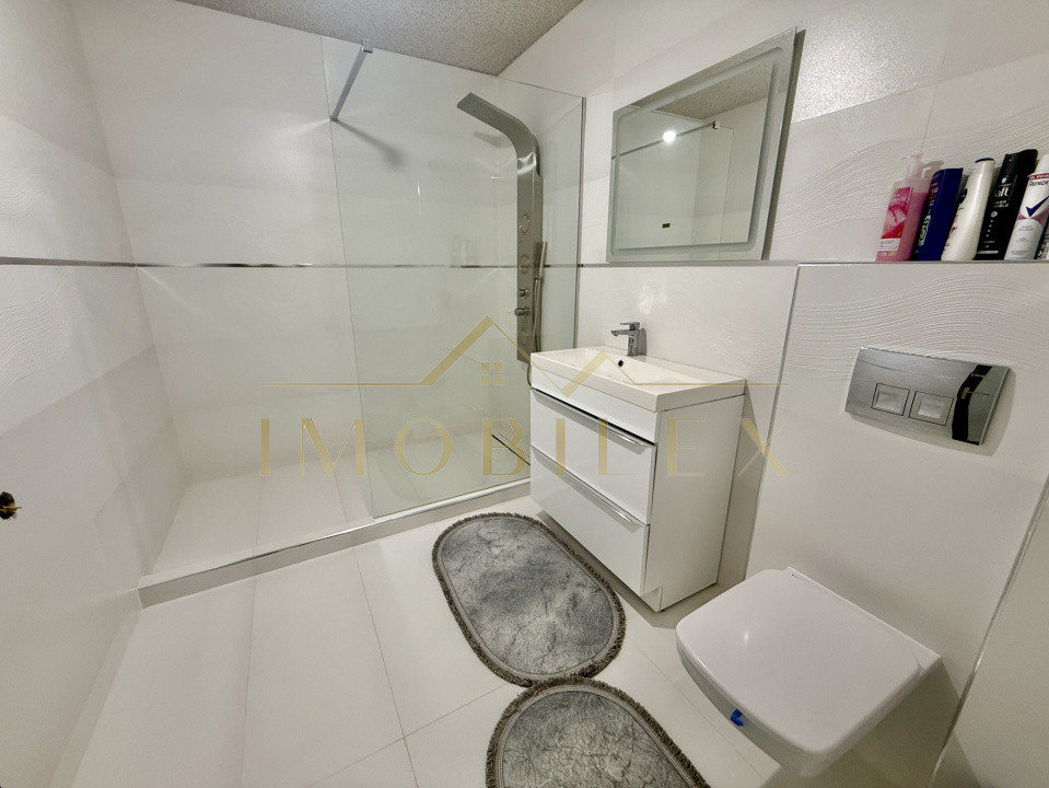 Apartament 3 dormitoare, LUX, zona Florilor