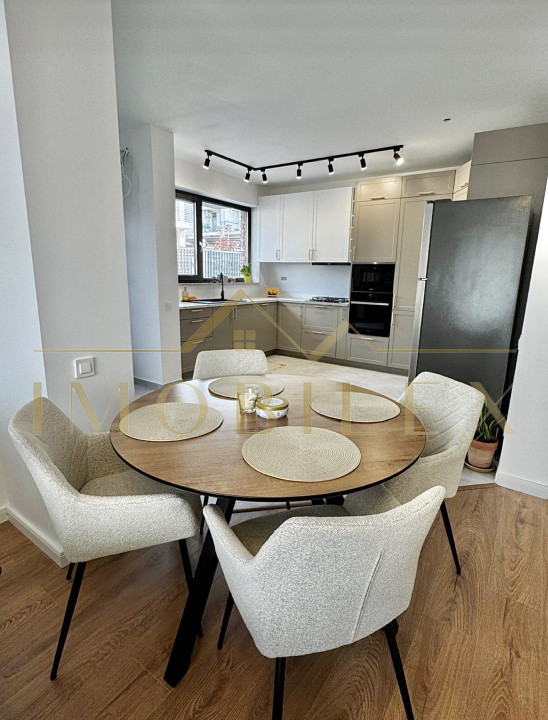 Casă tip duplex modern, 5 camere, 184mp, zona Faget/Europa