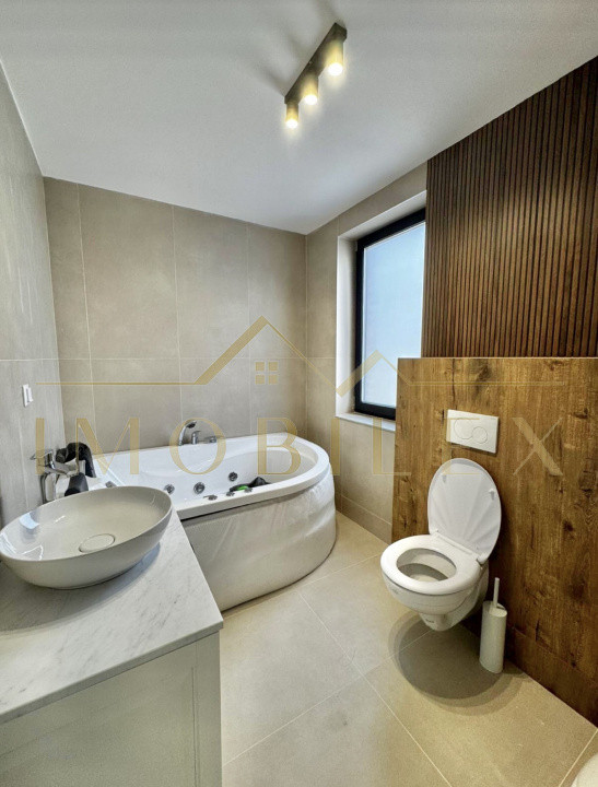 Casă tip duplex modern, 5 camere, 184mp, zona Faget/Europa