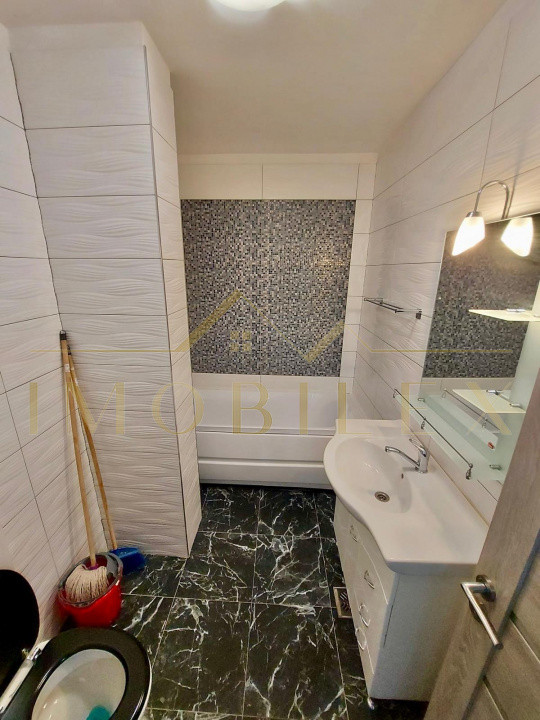 Apartament 3 camere de inchiriat, mobilat, parcare, zona Eroilor