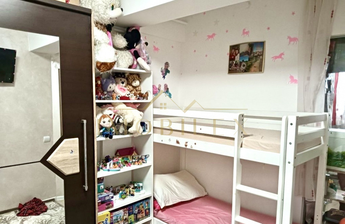 Apartament 2 camere, decomandate, zona Eroilor