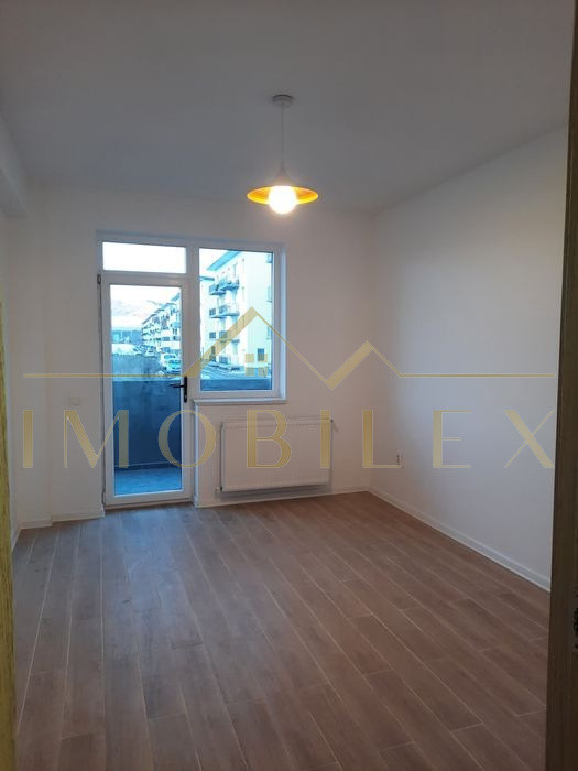 Spațiu comercial 52mp, finisat nou, zona Urușagului