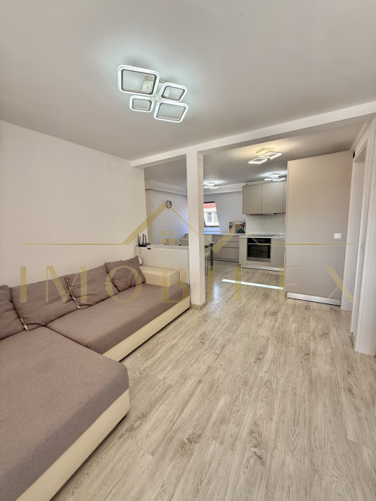 Apartament modern 3 camere de închiriat, terasă 25mp,zona Muzeul Apei