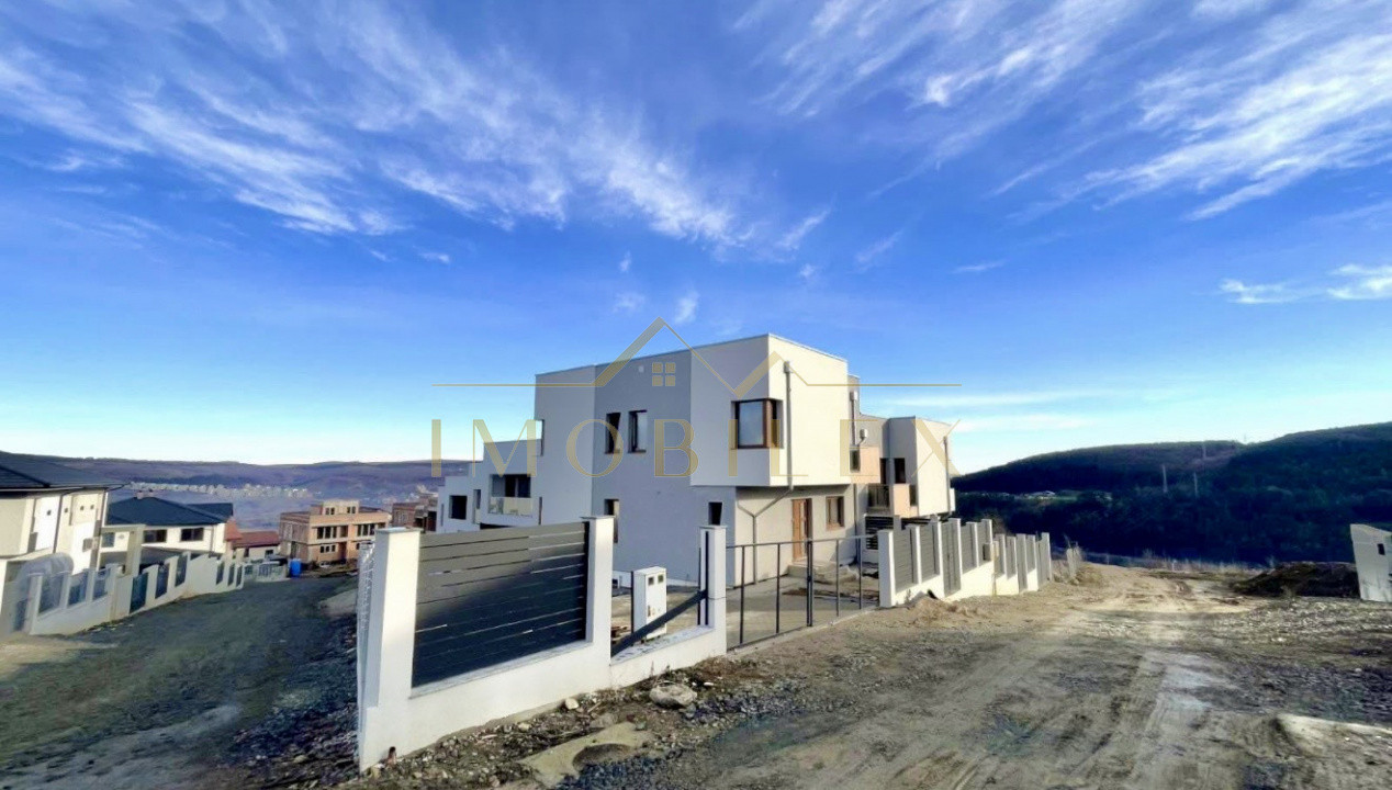 Casa tip duplex, 140mp, 4 camere, 3 băi, zona Vivo