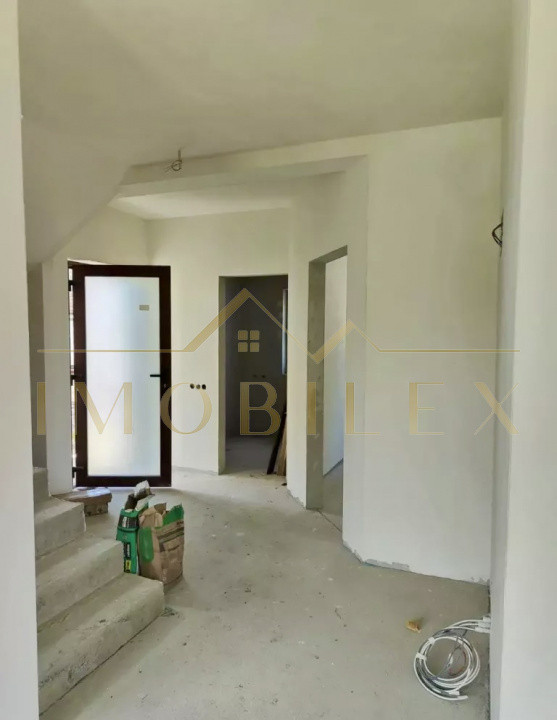 Casa tip duplex 4 camere, teren 380mp, Gilau