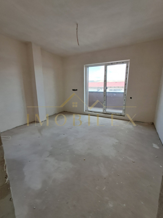 Penthouse 73mp, semifinisat, terasă 88 mp, bloc nou, Eroilor 