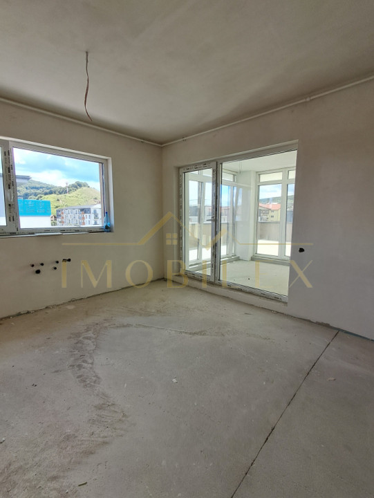 Penthouse 73mp, semifinisat, terasă 88 mp, bloc nou, Eroilor 