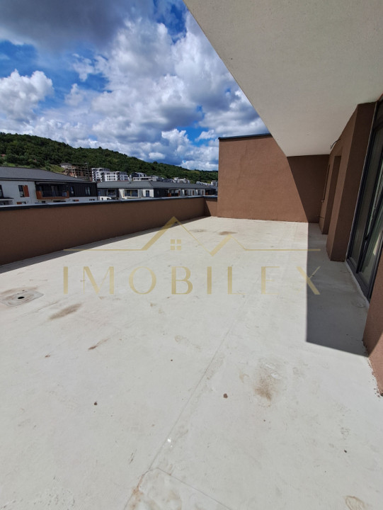 Penthouse 73mp, semifinisat, terasă 88 mp, bloc nou, Eroilor 