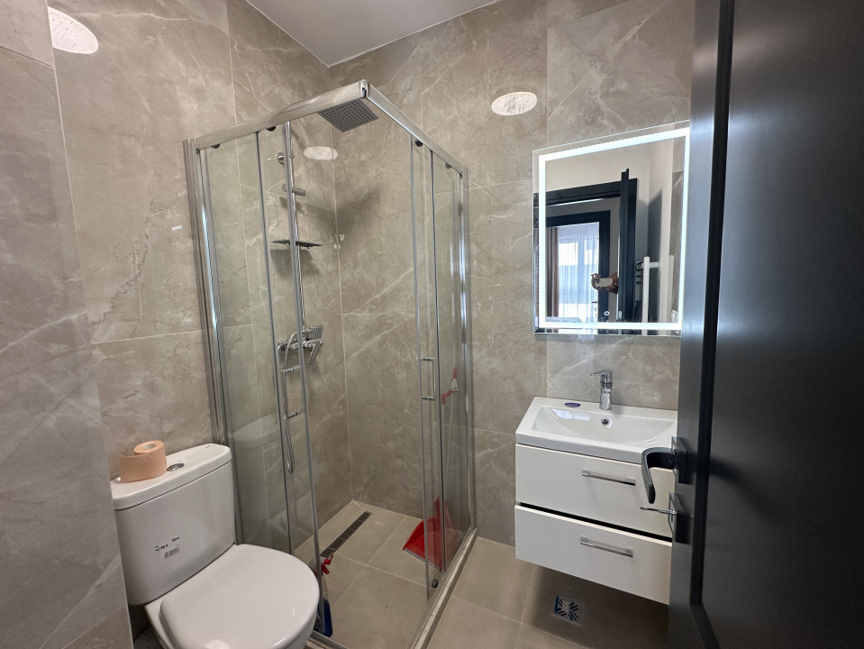 Apartament 2 camere, lux, de închiriat, zona Catanelor/Eroilor