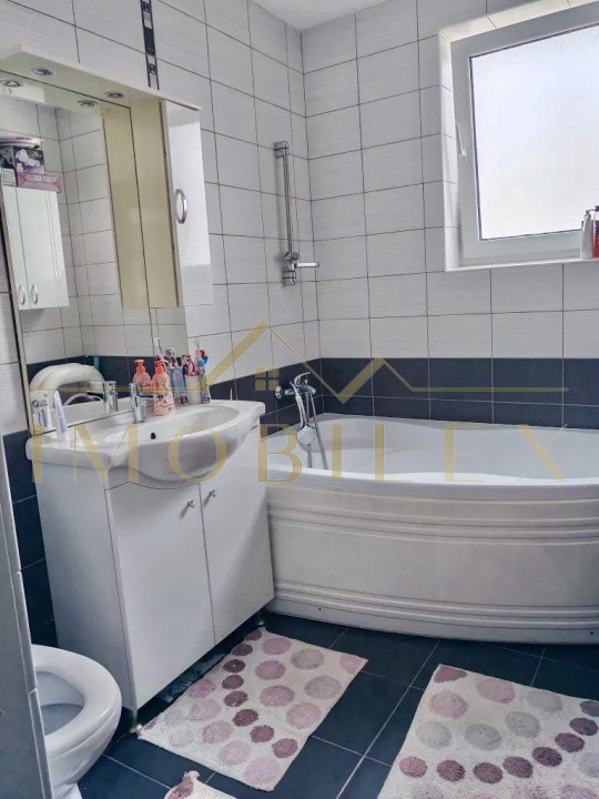 Apartament spatios 2 camere, 58mp, zona centrală Eroilor