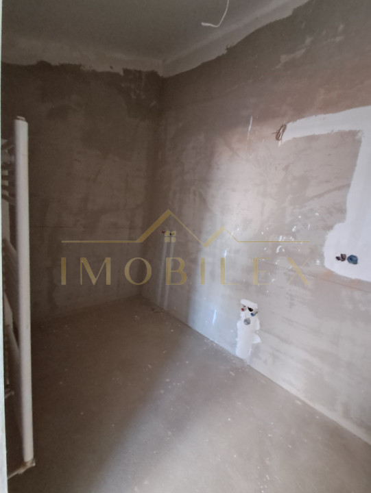 Apartament ATIPIC ,NOU etaj retras 63 mp