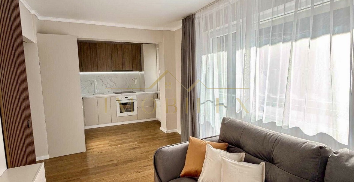 Apartament 2 camere, modern, zona Vivo