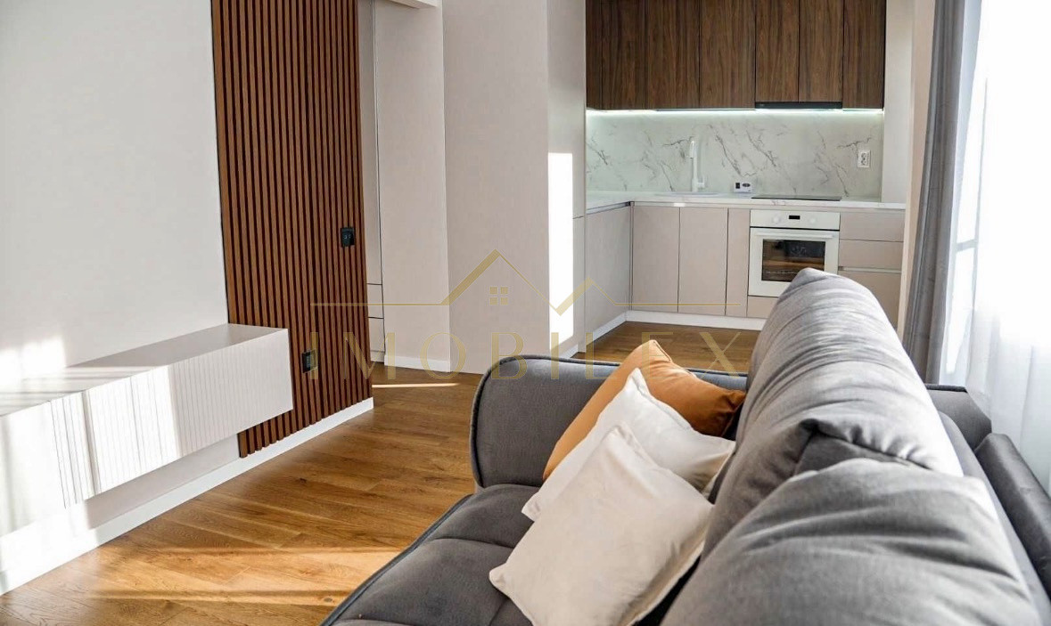 Apartament 2 camere, modern, zona Vivo