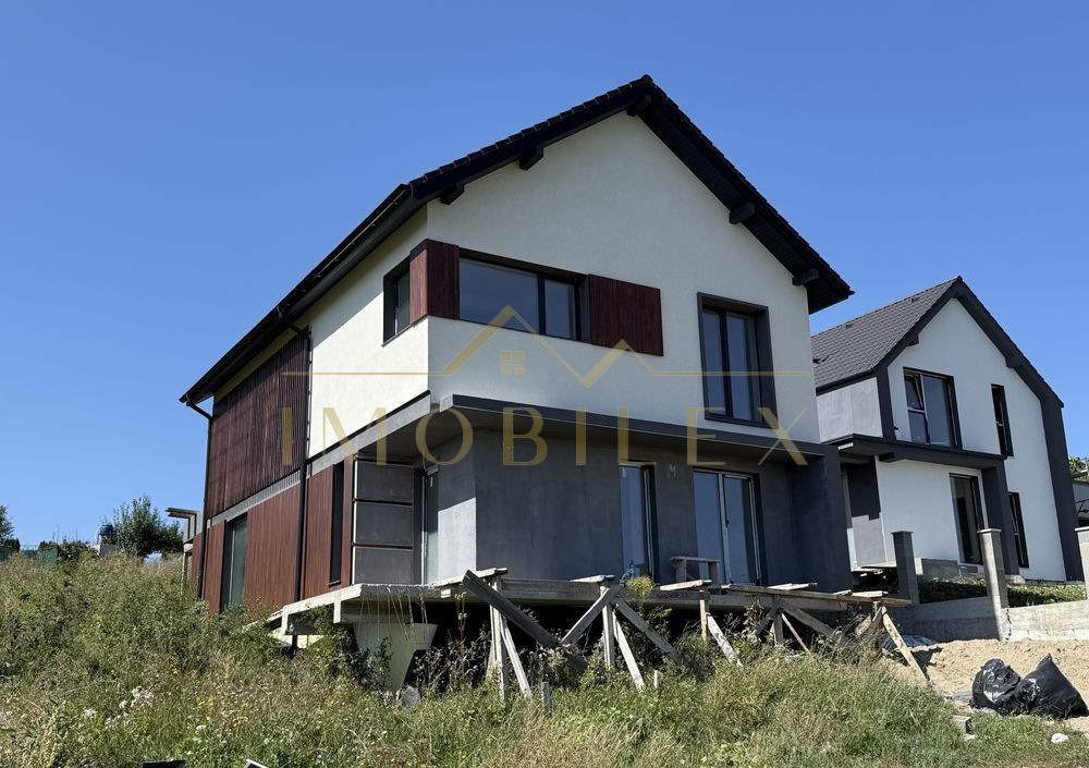 Casa cu vedere panoramica ,teren 700mp