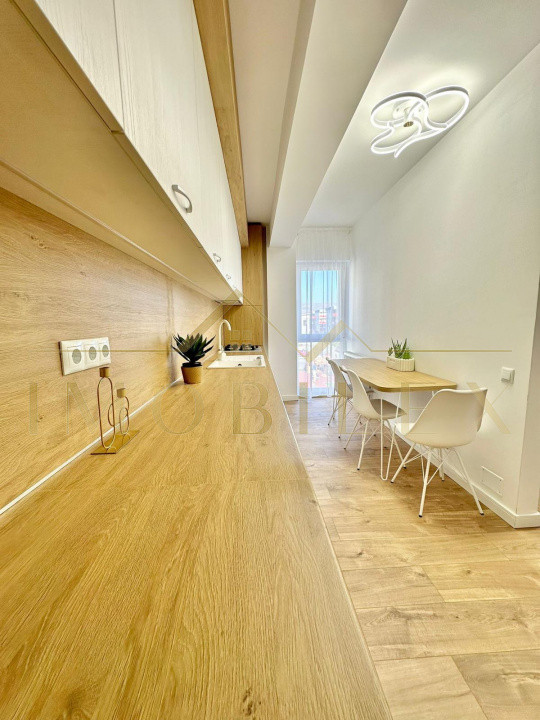 Apartament  cu 2 camere ,NOU, Ultrafinide 55 mp + 5 mp balcon , zona Urușagului 