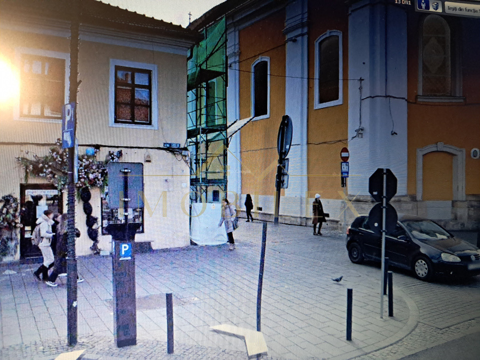 Spatiu ultracentral cu preluare chirias 40 mp