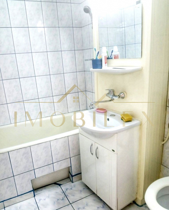 Apartament 4 camere, decomandate, zona Manastur/Calea Floresti