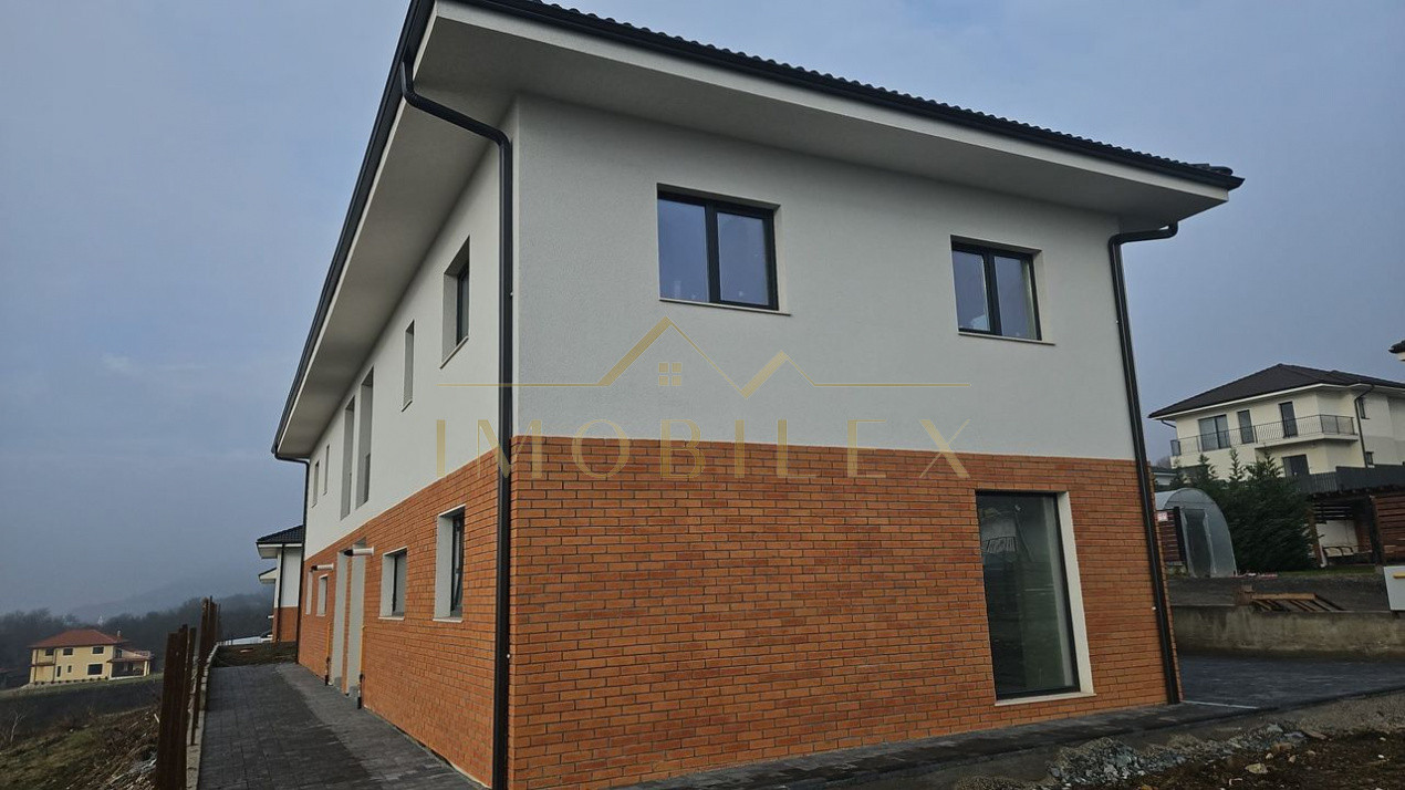 Duplex modern la doar 8 km de Auchan Iris