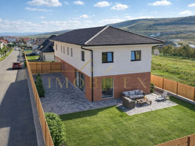 Duplex modern la doar 8 km de Auchan Iris