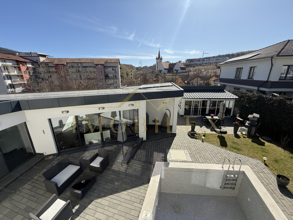 Casă tip vilă exclusivistă, 5 camere, piscina, Florești 