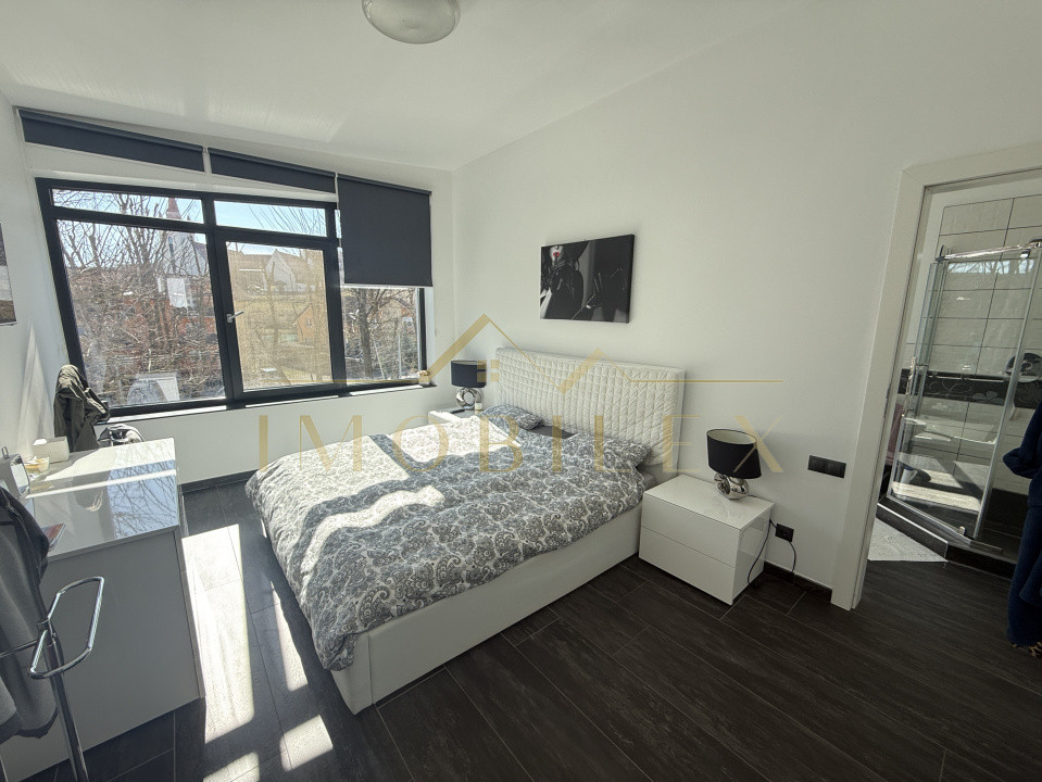 Casă tip vilă exclusivistă, 5 camere, piscina, Florești 