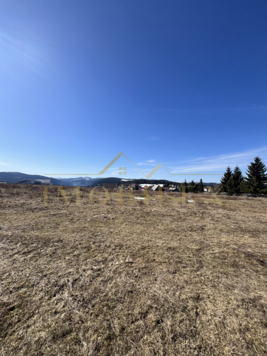 Teren Intravilan de 1804 mp , CF, zona Copcea , Mărișel 