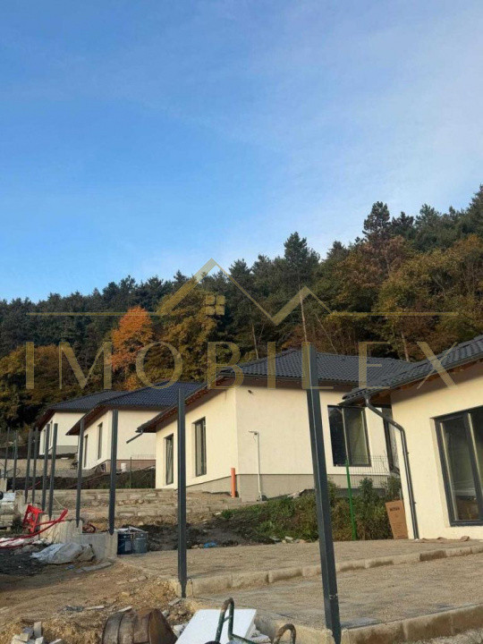 Casa pe un singur nivel-teren 520 mp la 12 min de Cluj- Napoca