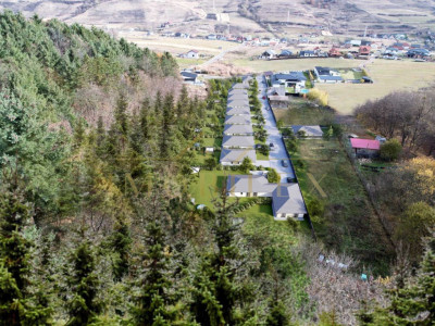 Casa pe un singur nivel-teren 520 mp la 12 min de Cluj- Napoca