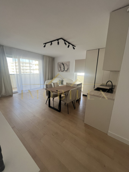 Apartament 3 Camere LUX, terasa 21 mp terasă, bloc nou, zona Eroilor