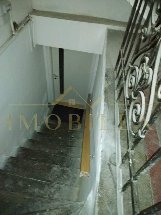 Apartament zona CENTRALA perfect pentru investitie /inchiriere,zona facultati