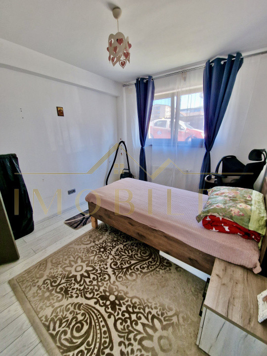 Apartament 3 camere, mobilat, zona Stejarului 