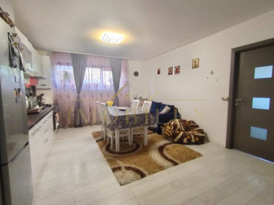 Apartament 3 camere, mobilat, zona Stejarului 