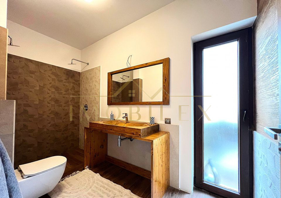 Apartament ultrafinisat intr-o vila exclusivista