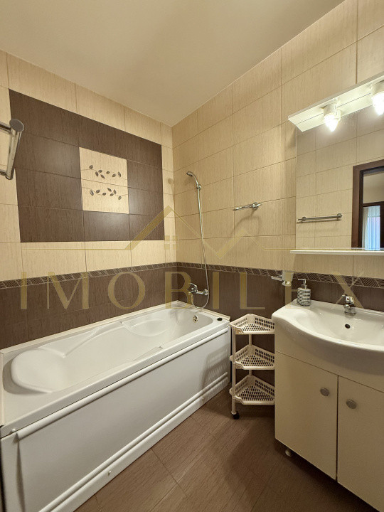 Apartament 2 camere de închiriat, mobilat, parcare, zona Stejarului