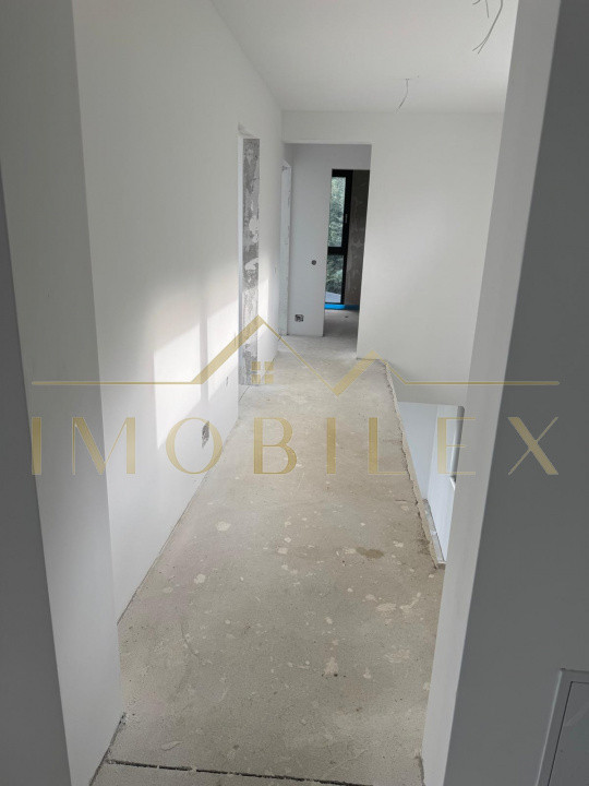 ULTIMA UNITATE ,casa tip duplex panorama asupra Clujului