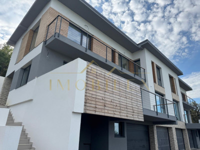 Casa tip duplex ,220 mp,FELEACU 