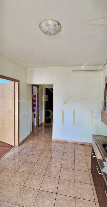 Apartament decomandat, zona Porii