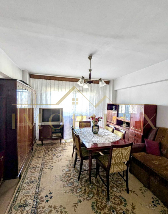 Apartament spatios, 4 camere, decomandate, zona Manastur/Big