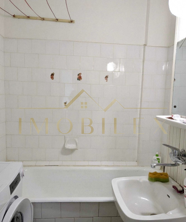 Apartament spatios, 4 camere, decomandate, zona Manastur/Big