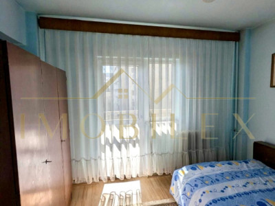 Apartament spatios, 4 camere, decomandate, zona Manastur/Big