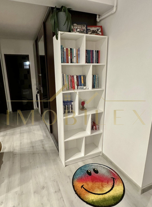 Apartament 2 camere decomandate, parcare, zona Eroilor