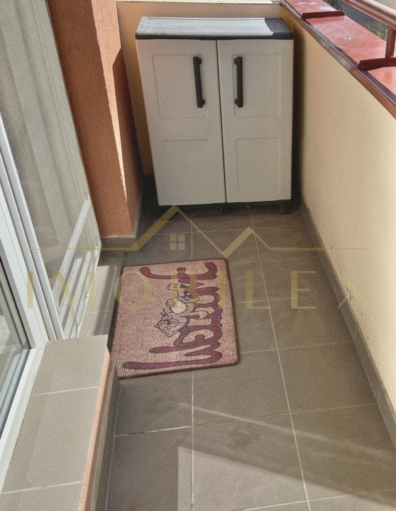 Apartament 2 camere decomandate, parcare, zona Eroilor