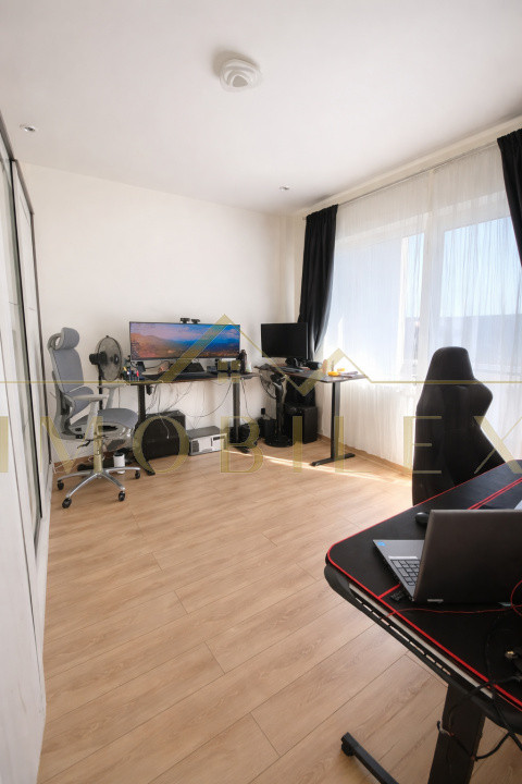 Apartament 3 camere modern, 67 mp, terasă, zona Subcetate