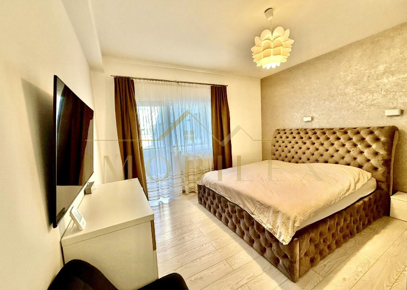 Apartament de vanzare ,3 camere, modern, zona Stadionului