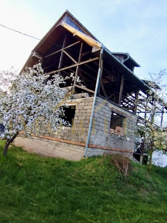 Teren intravilan, 2577mp, investiție construcții case, zona Gilău 