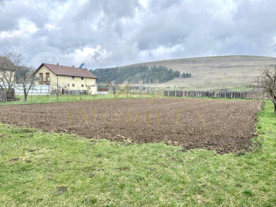 Teren intravilan, 2577mp, investiție construcții case, zona Gilău 