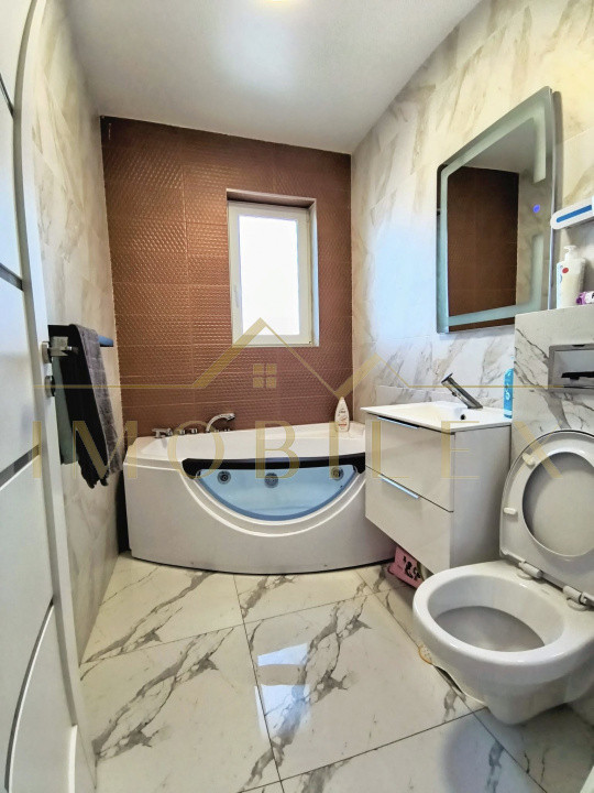 Apartament 3 camere, 65mp, 2 băi, mobilat, zona Fagului/Eroilor