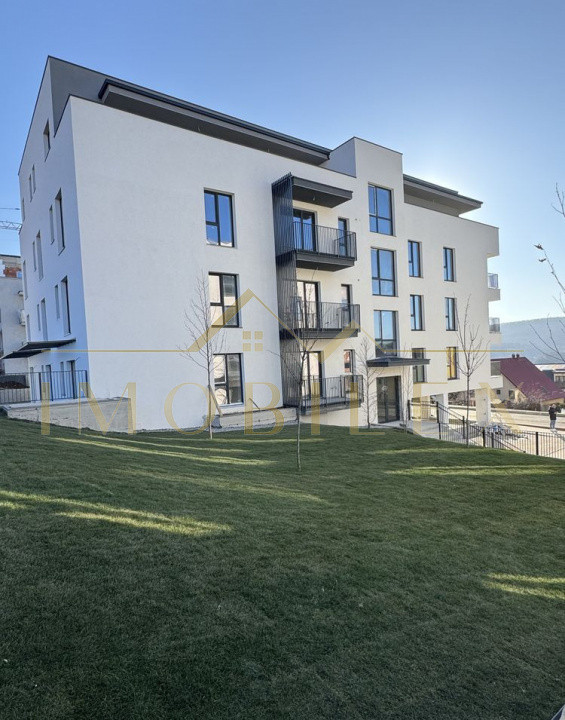 Apartament 3 camere  Zona Regal