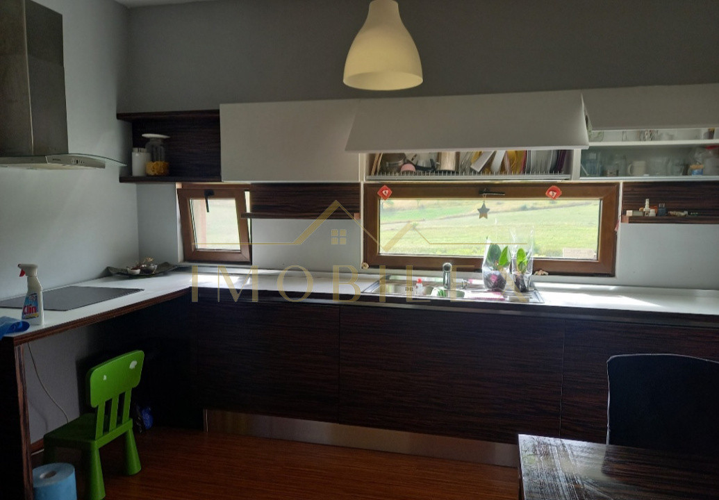 Casa individuala  la 12 km de Cluj,teren 2300mp