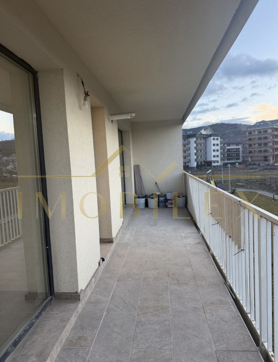 Apartament 3 camere, finisat LUX, terasă, bloc nou, Eroilor Albe 